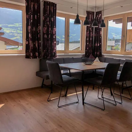 Apartament Moos