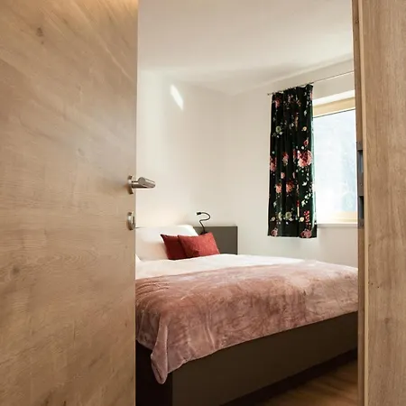 Moos * رييد ايم زيلرتال